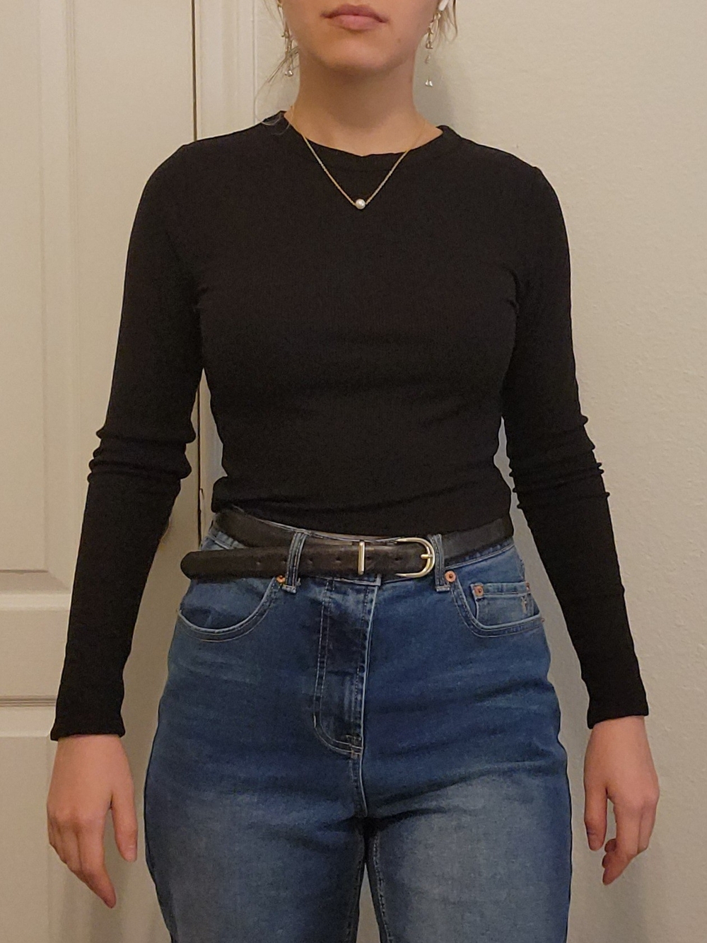 Forever 21 Black Ribbed Cropped Long Sleeve Top Size L Crew Neck Stretch Cozy